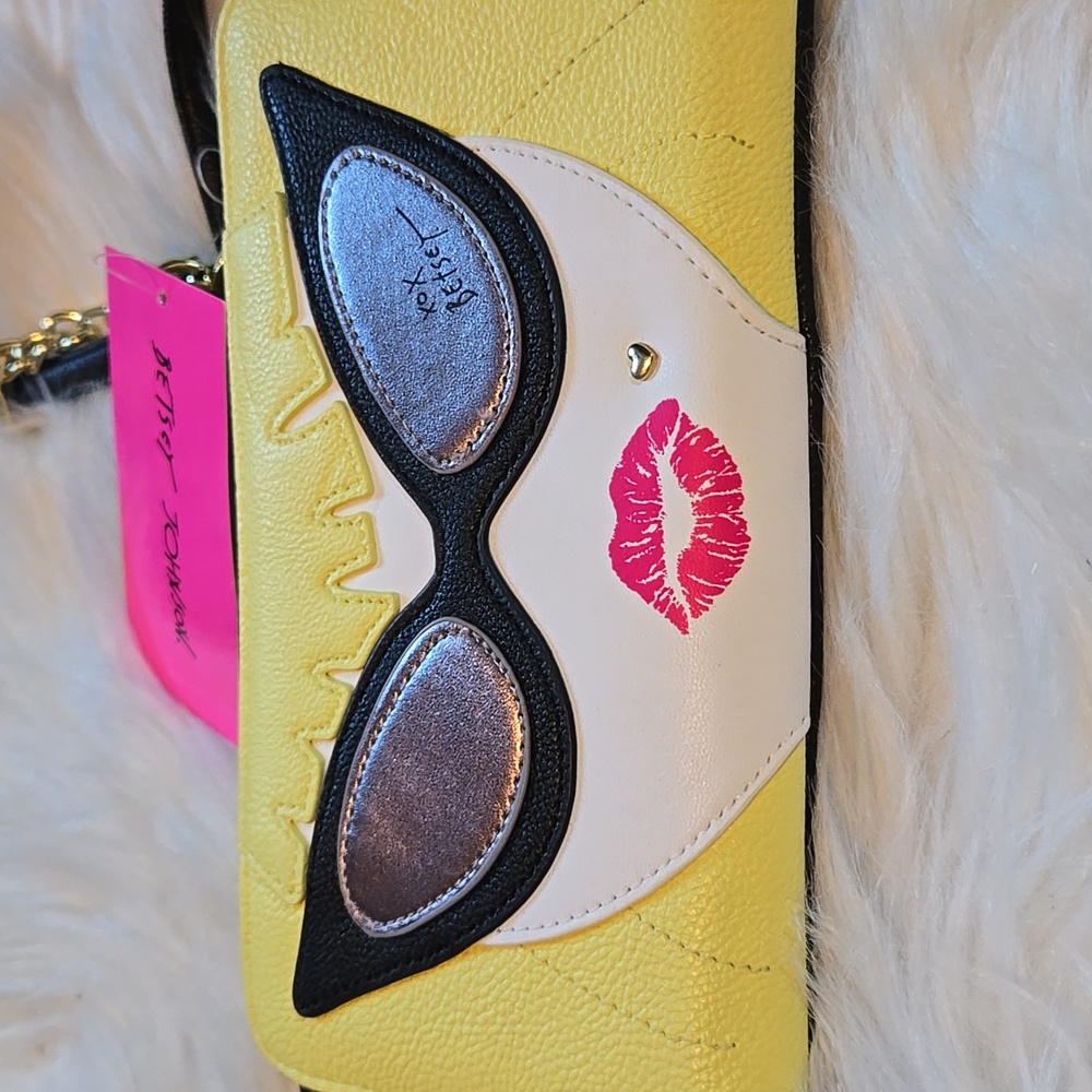 💋NEW Betsey Johnson Cat-eye lady Face Purse Clutch